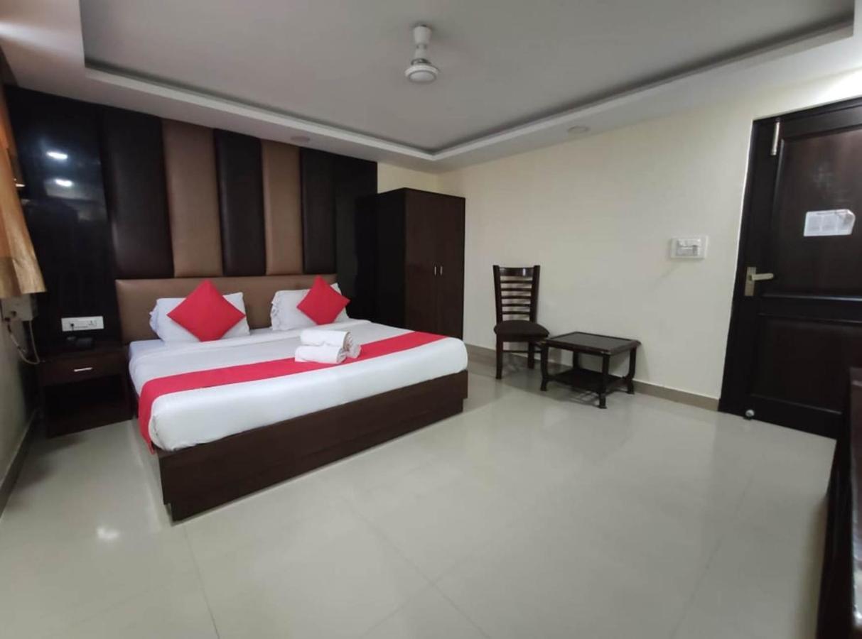 Hotel Aerotech Suite Νέο Δελχί Εξωτερικό φωτογραφία