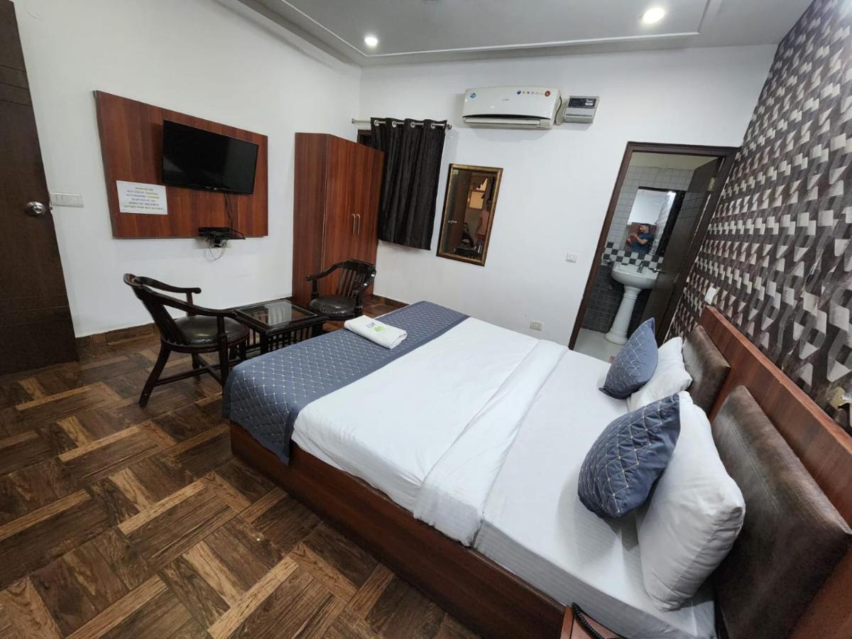 Hotel Aerotech Suite Νέο Δελχί Εξωτερικό φωτογραφία