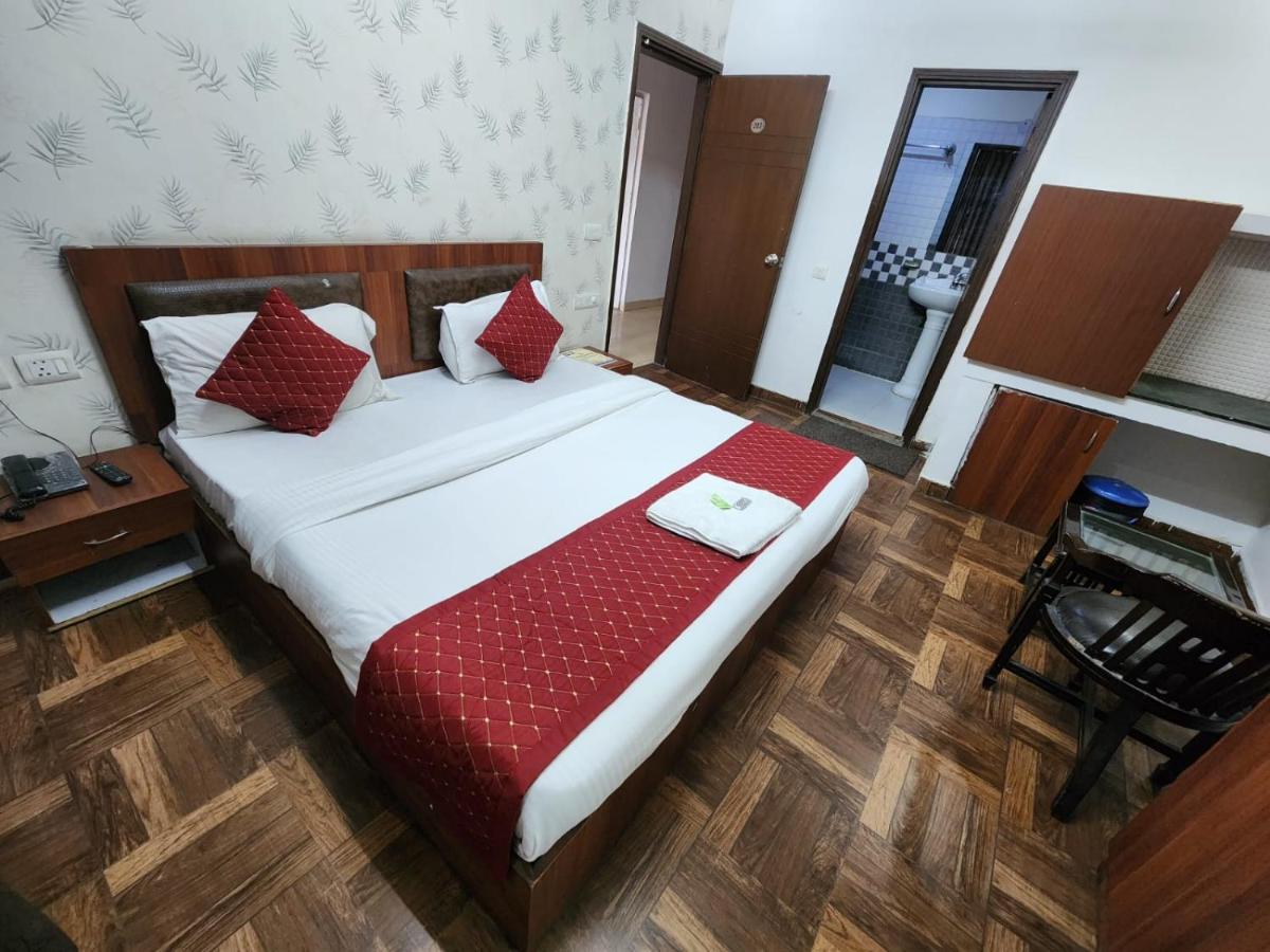 Hotel Aerotech Suite Νέο Δελχί Εξωτερικό φωτογραφία