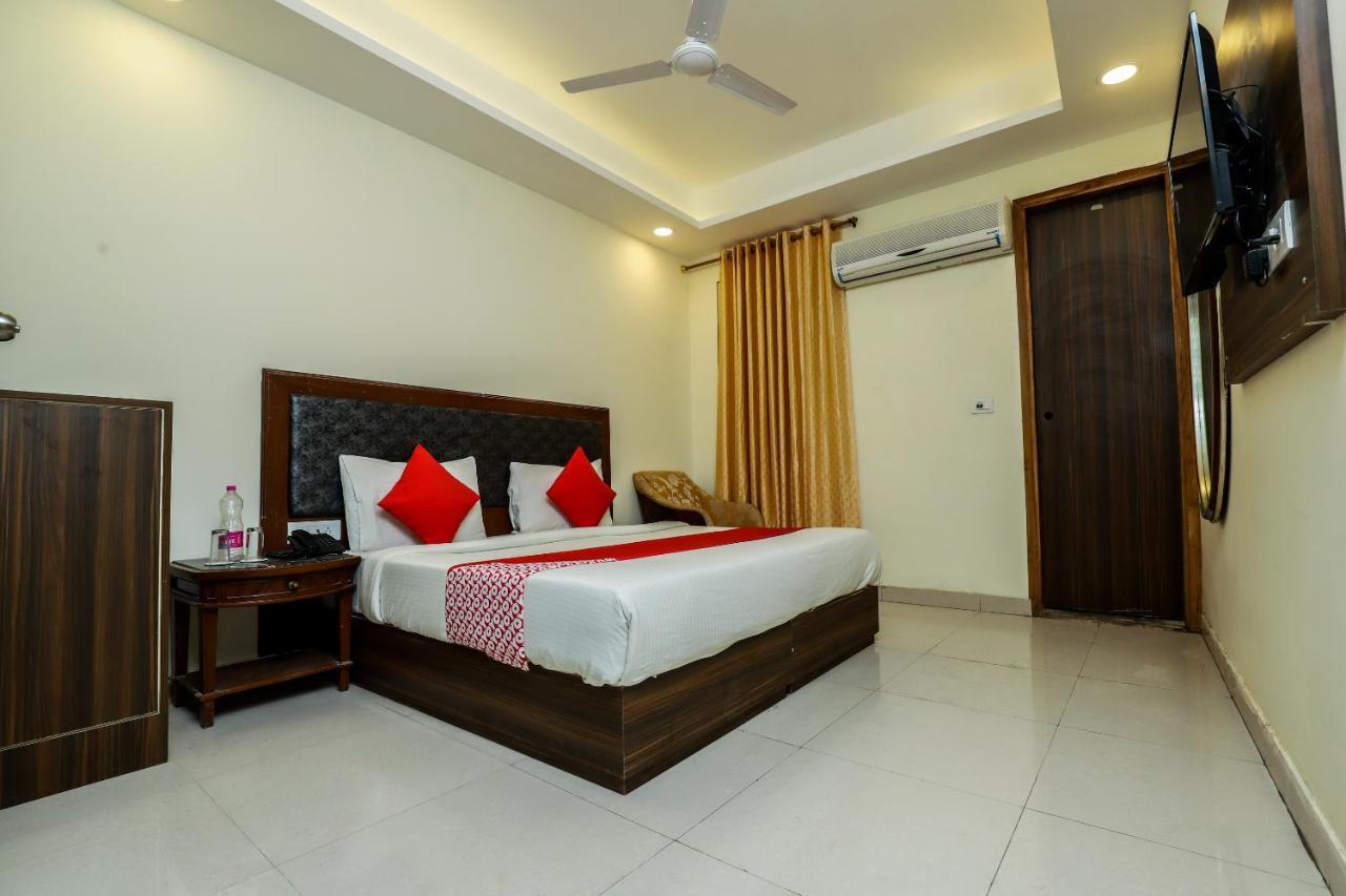 Hotel Aerotech Suite Νέο Δελχί Εξωτερικό φωτογραφία